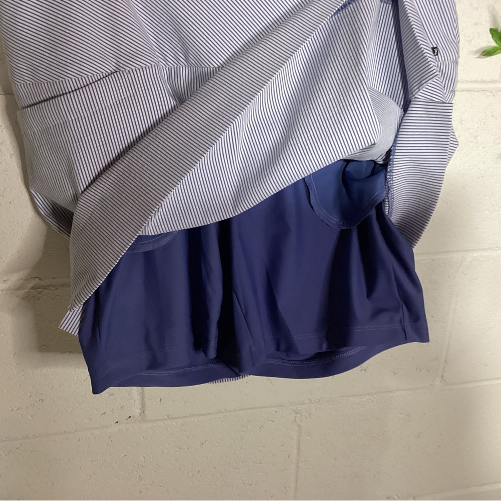 Women’s Light Blue Pinstripe Golf Skort | Tummy Control - Picture 4 of 4